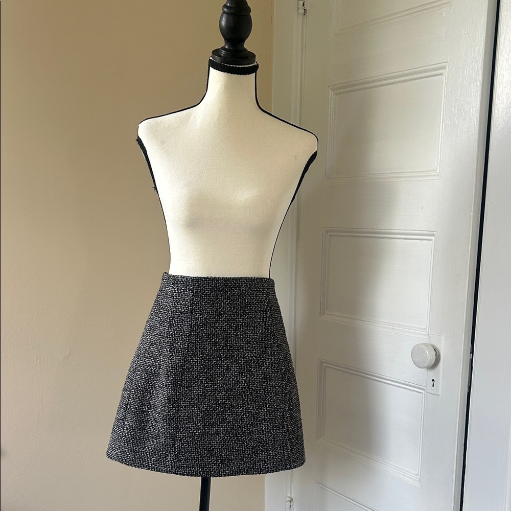 Zara Short Tweed Skirt